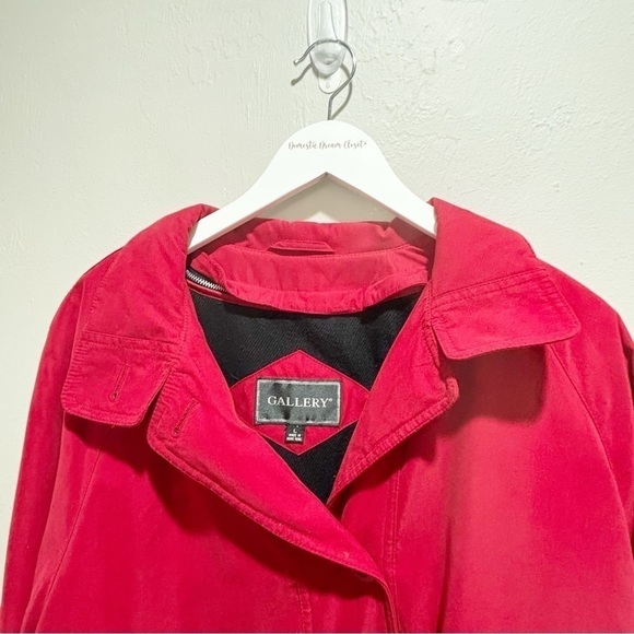Vintage GALLERY Women’s Red Overcoat Zip Out Lining Lace Up Detail On Back Sz L - Picture 2 of 10